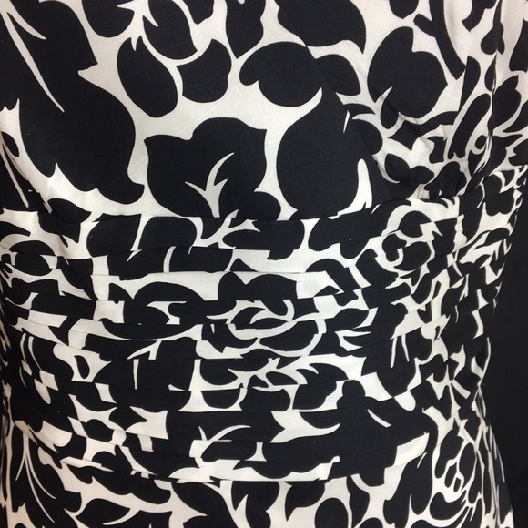 Harold’s black and white silk print dress size 6 - Picture 6 of 7
